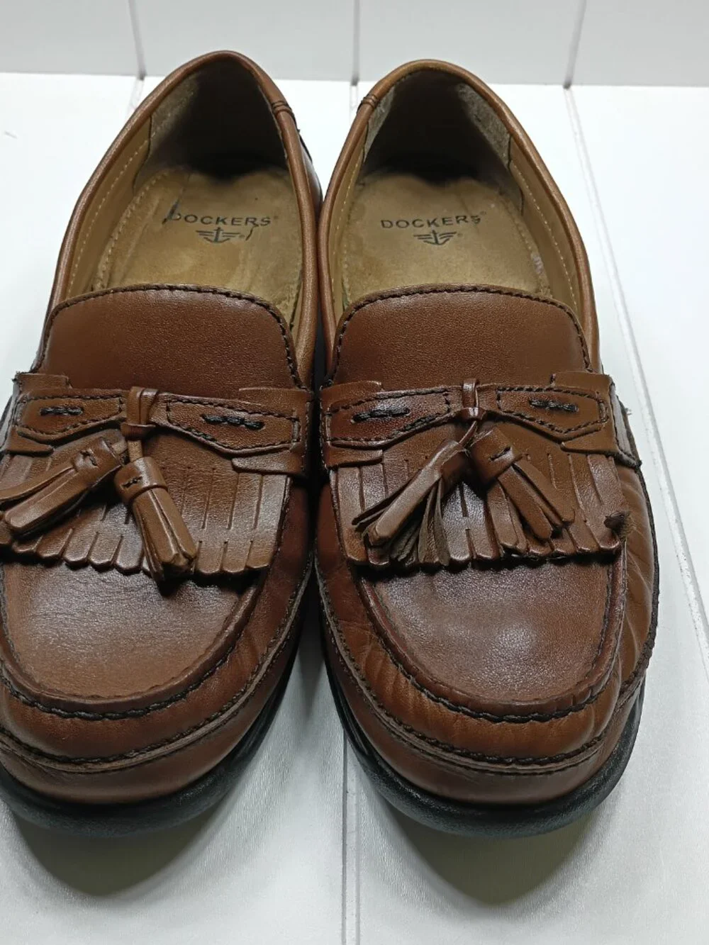 Dockers Brown Leather Tassel Loafers Men's 9.5 M Moc Toe Dress Casual Shoes